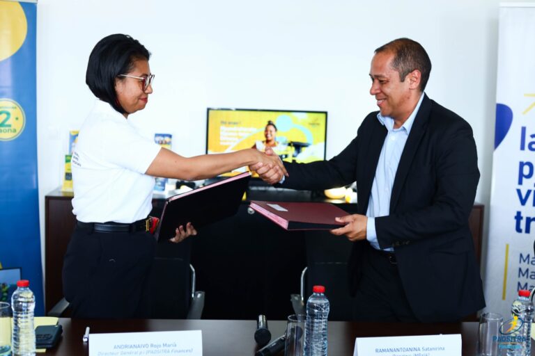 WhatsApp Image 2025-11-25 at 16.23